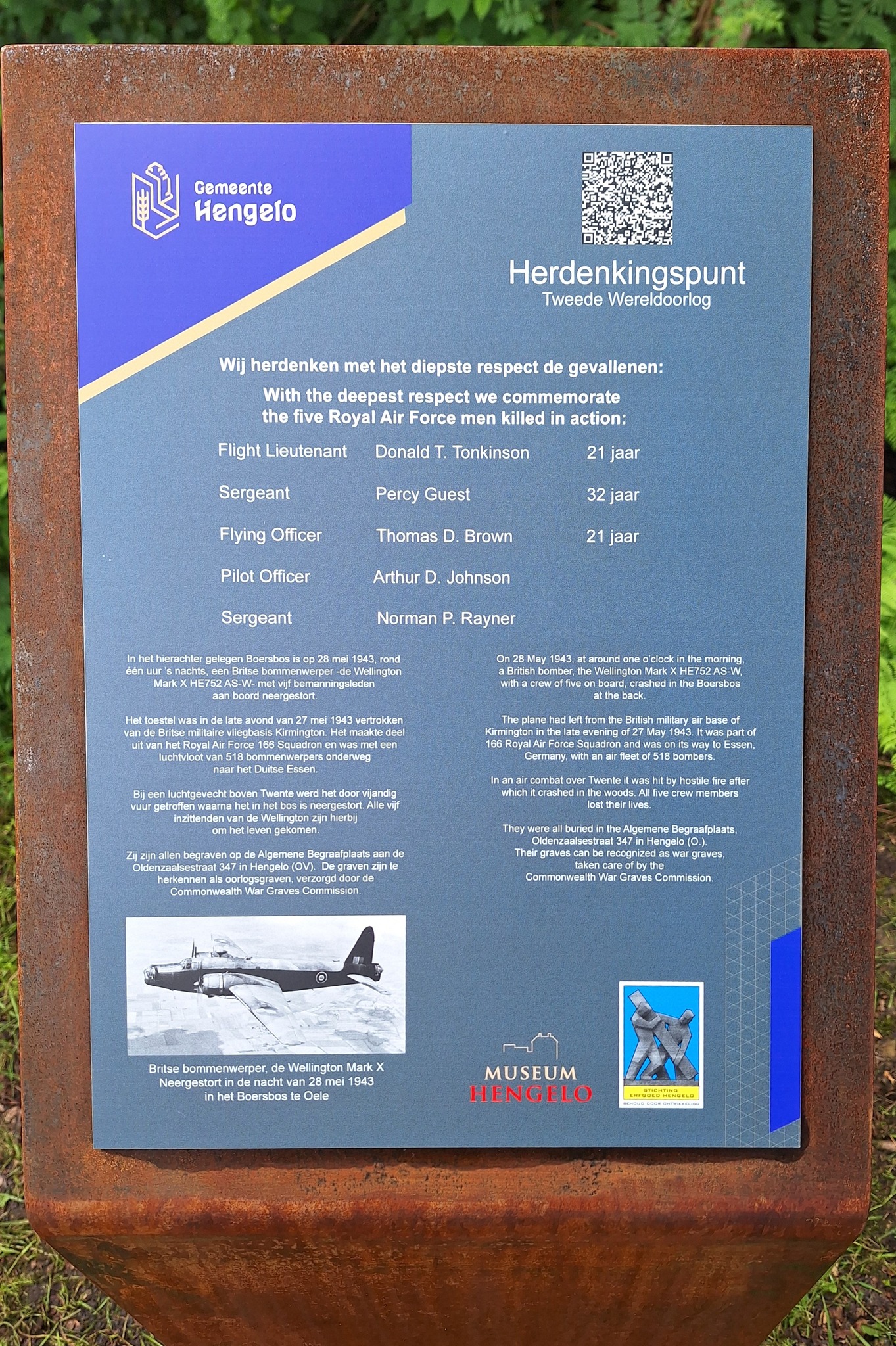 Monument voor Wellington bommenwerper crew in Oele (Hengelo (O))